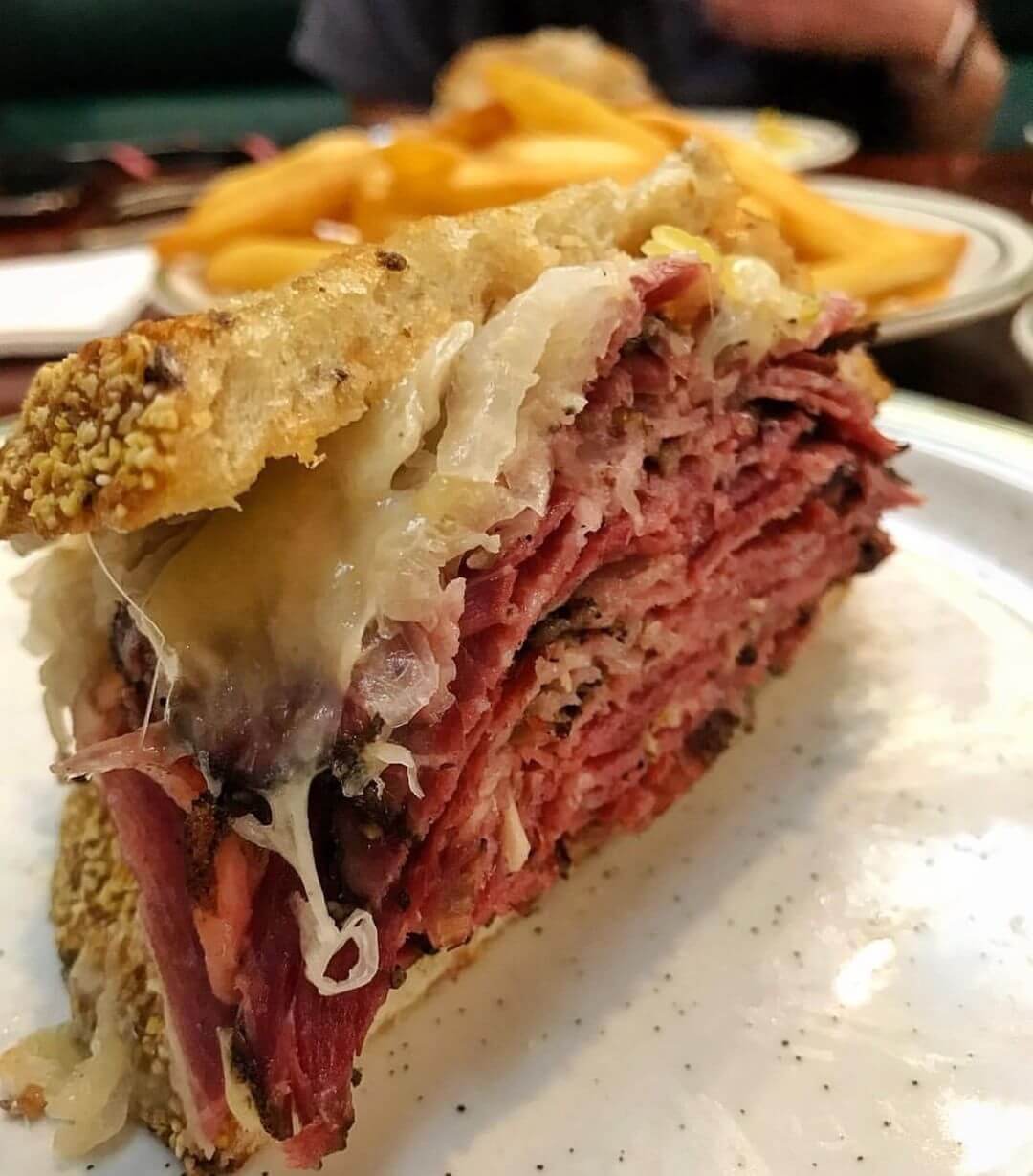 Brent’s Delicatessen & Restaurant